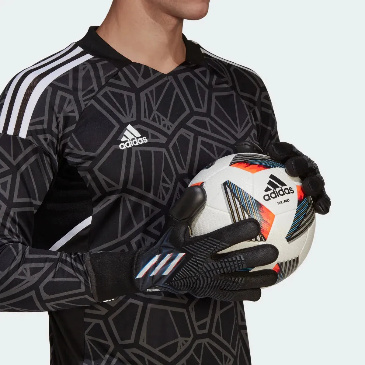 Adidas Predator Pro Goalkeeper Gloves (Negative Cut) - Black