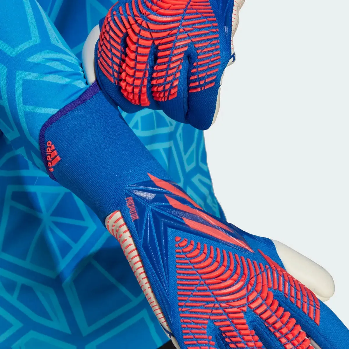 Adidas Predator Pro Goalkeeper Gloves (Negative Cut) - Royal-Red