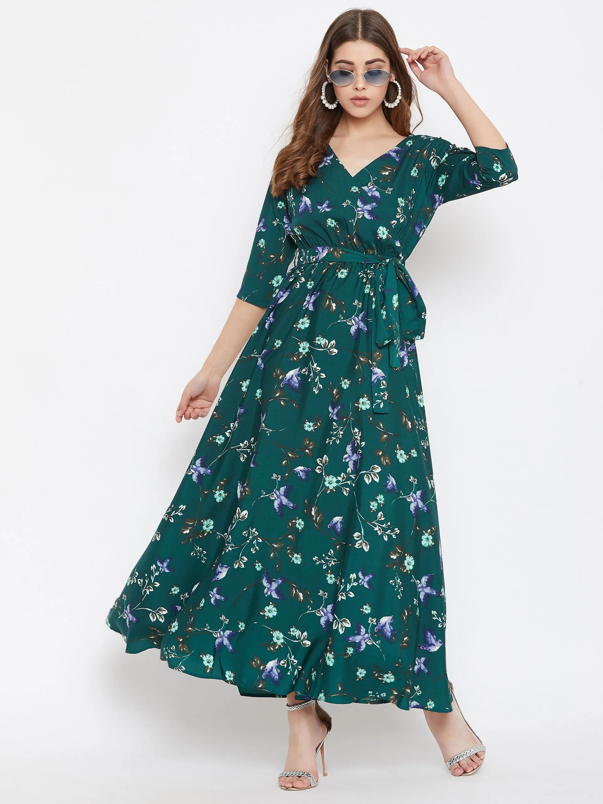 Berrylush Women Green Floral Printed V-Neck A-Line Maxi Dress