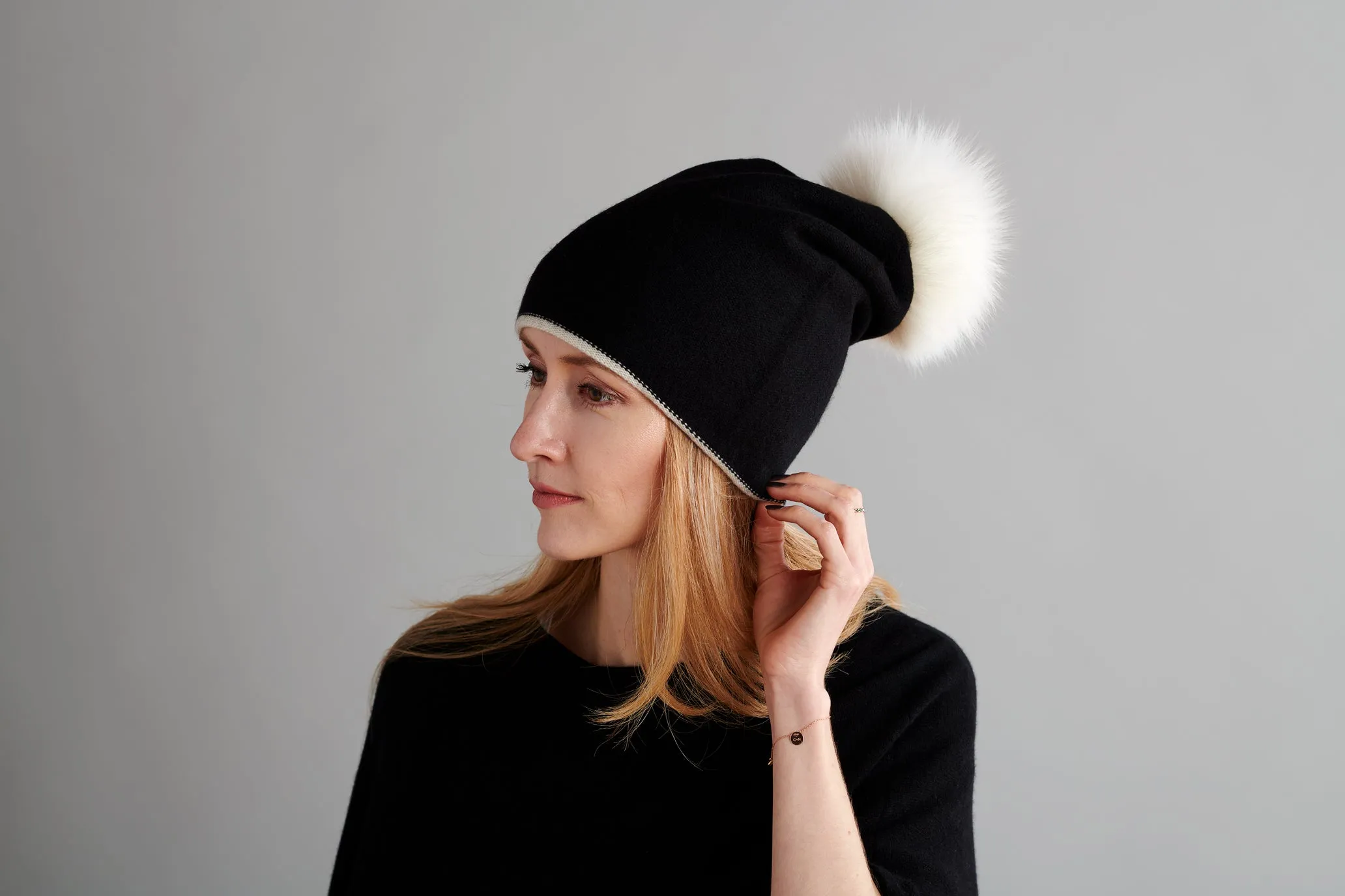 Black Reversible Slouchy Cashmere Hat with White Rim and White Fur Pom