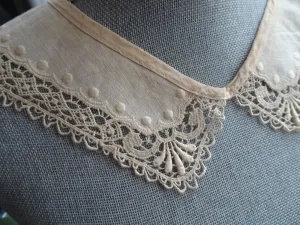 RESERVED LOVELY Antique Collar, Linen and Lace with Embroidery Collar, Beautiful Design,Collectible Vintage Collars