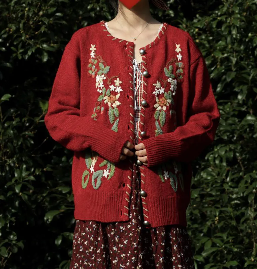 Retro Embroidery Christmas Sweater Cardigan