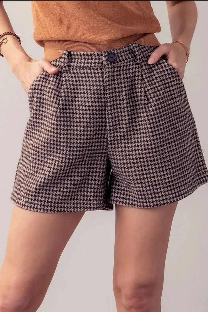 The Estelle Vintage Shorts - Coffee