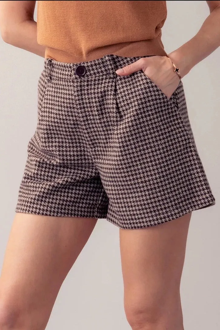 The Estelle Vintage Shorts - Coffee