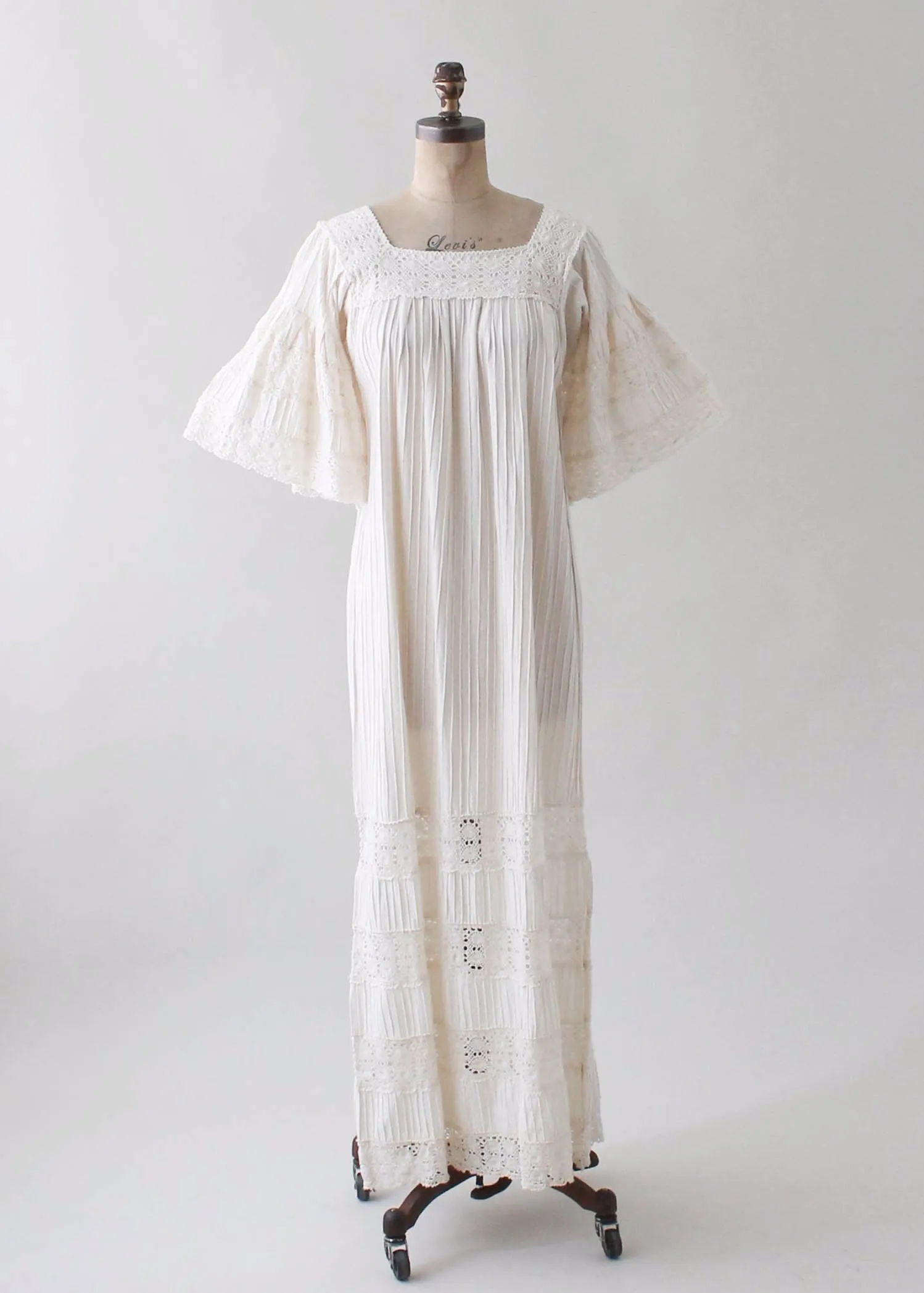 Vintage 1960s Muslin Cotton and Lace Mexican Dress