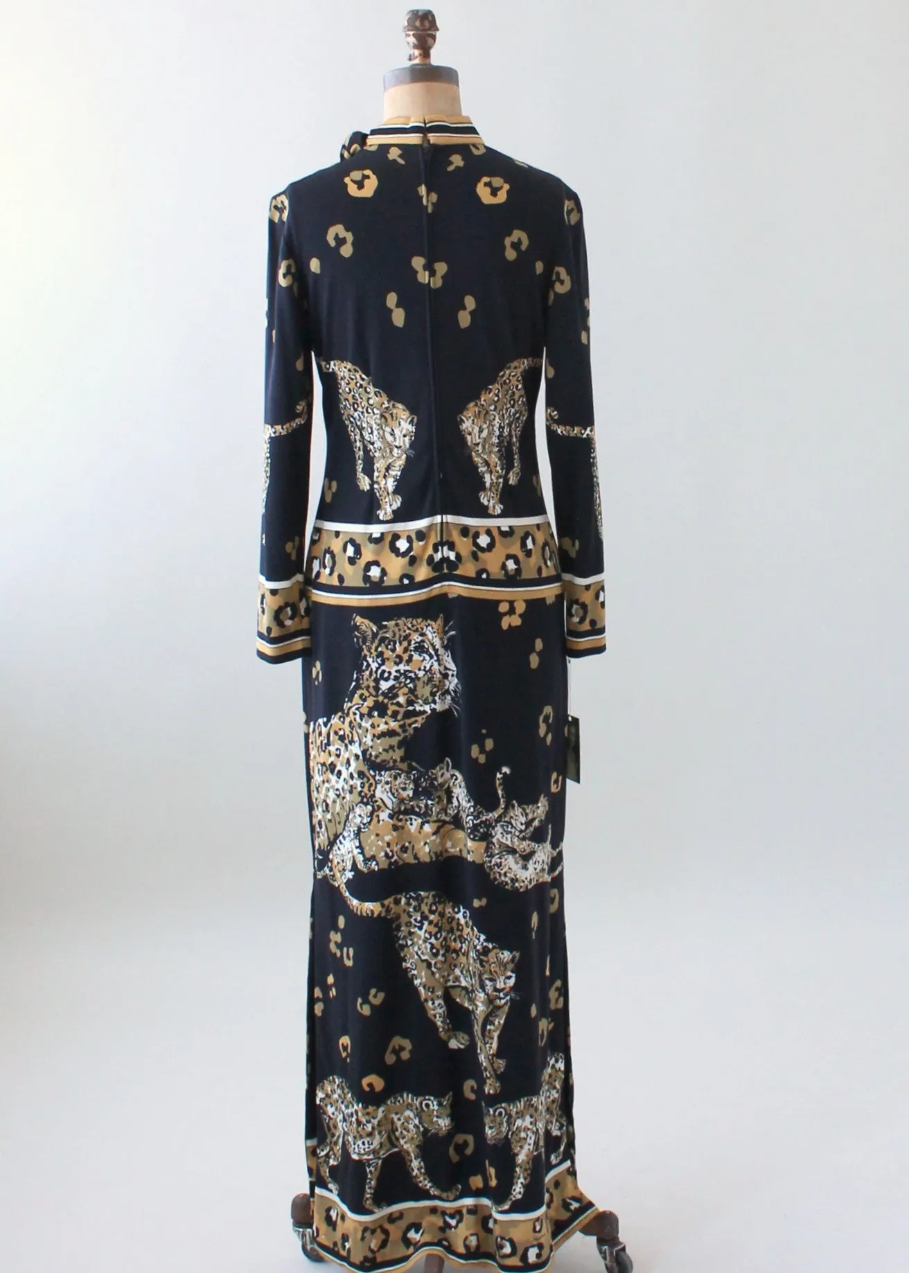 Vintage 1970s Paganne Leopard Print Maxi Dress