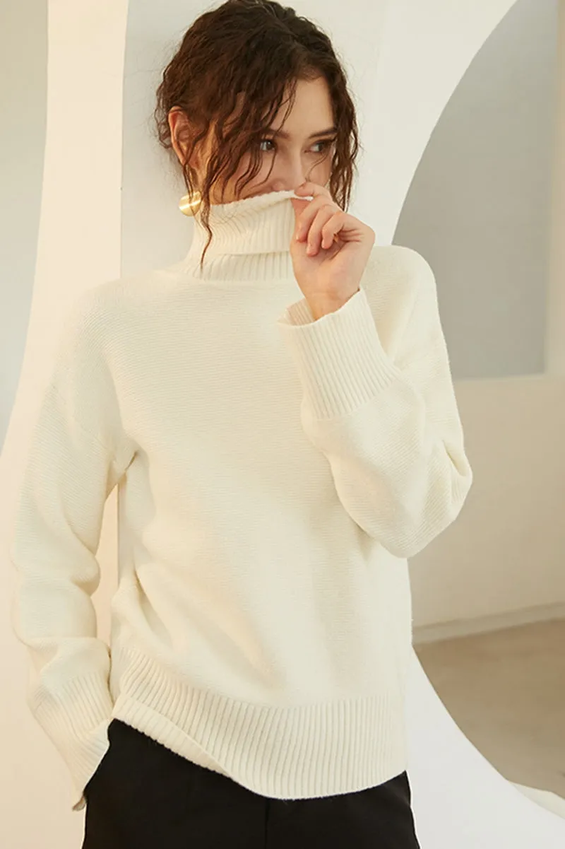 Women Loose And Comfortable Turtleneck Sweater