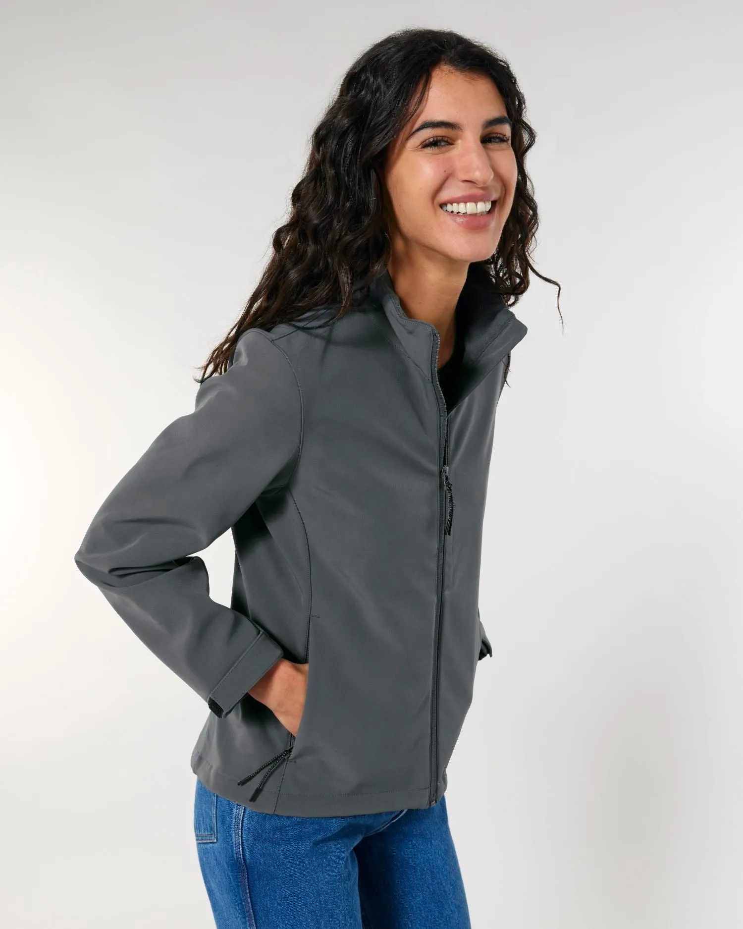 Women's Water-Repellent Softshell Jacket - 342 GSM | Stella Navigator STJW166